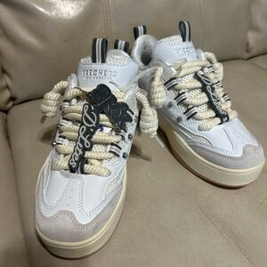 Skechers White and Tan Casual Sneakers